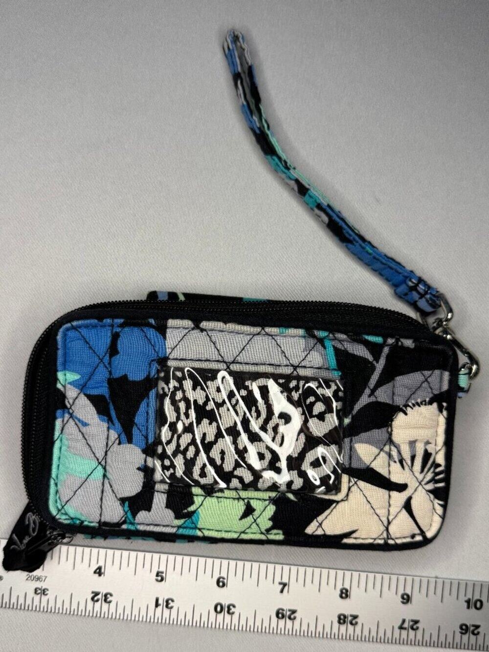 Retired 2016 Vera Bradley Camofloral Wristlet Wallet